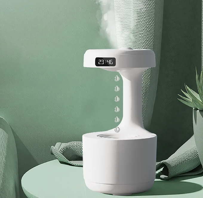 Anti-gravity Clock Humidifier in use